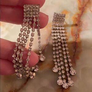 Steve Madden rhinestone fringe duster earrings EUC